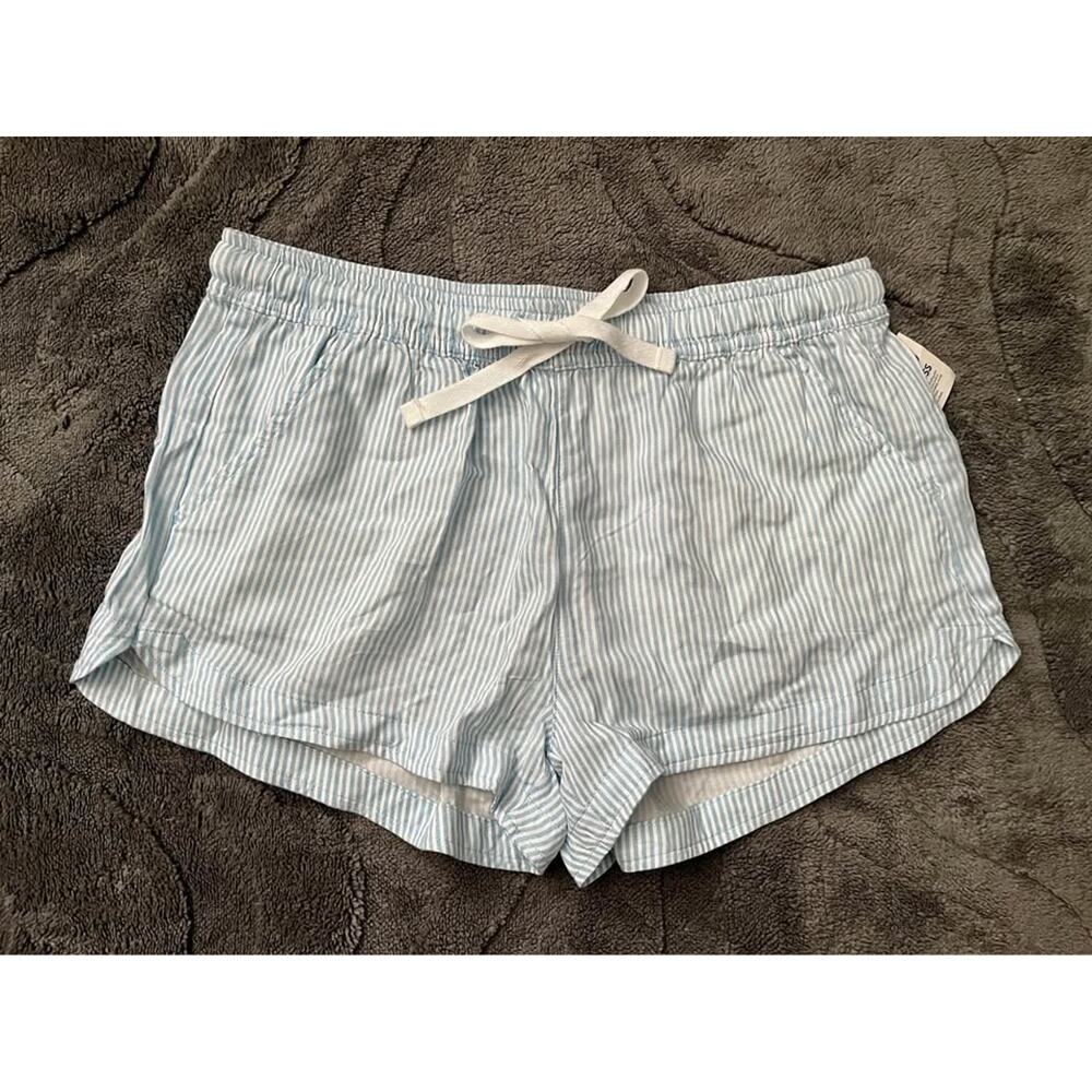New with tag shorts medium